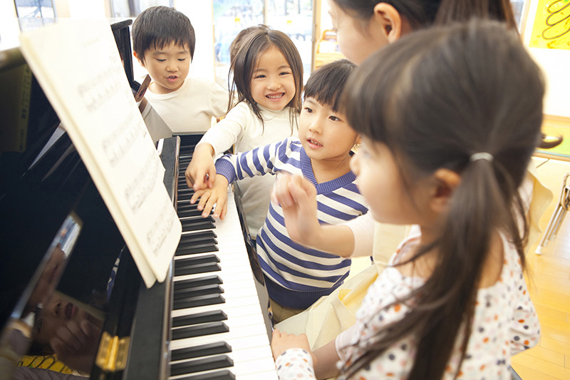 ピアノ本来の豊かな癒やしの音色を取り戻す高度な技術 | 美しい旋律を